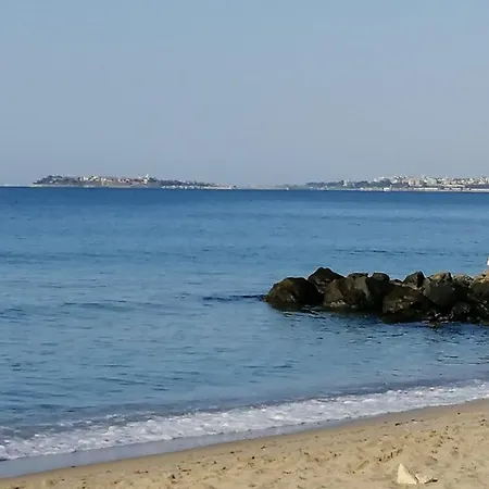 Noks Spacious 1 Bed Flat Sunny Terrace 6 Min Διαμέρισμα *