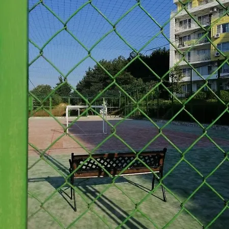 Noks Spacious 1 Bed Flat Sunny Terrace 6 Min Apartmán Sveti Vlas